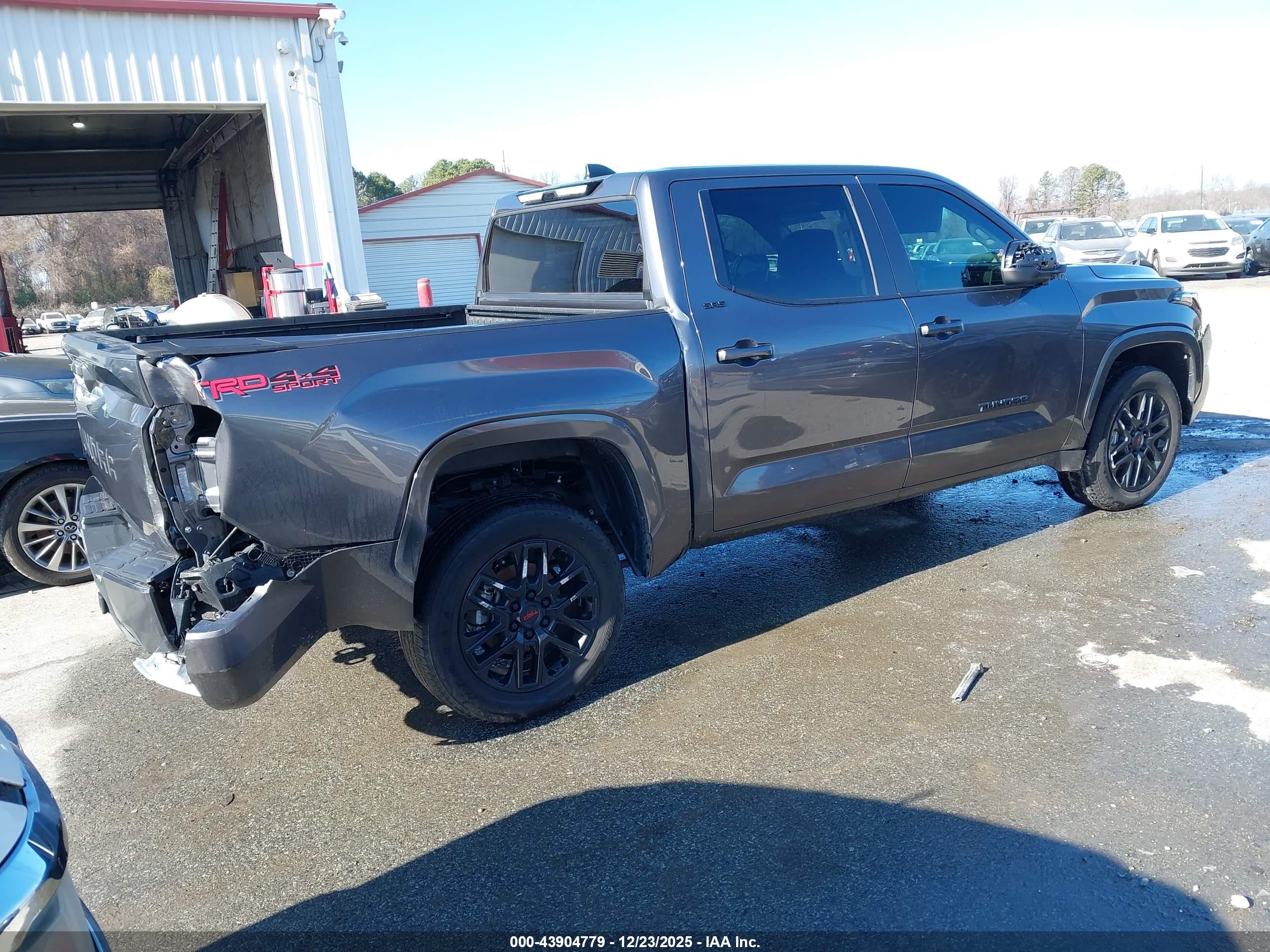 2024 Toyota Tundra Sr5