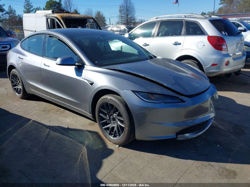 TESLA MODEL 3 LONG RANGE REAR-WHEEL DRIVE/STANDARD REAR-WHEEL DRIVE
