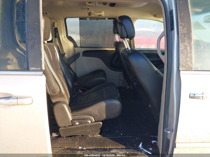 2011 Chrysler Town & Country Touring-L VIN: 2A4RR8DG7BR612105 Lot: 43904933