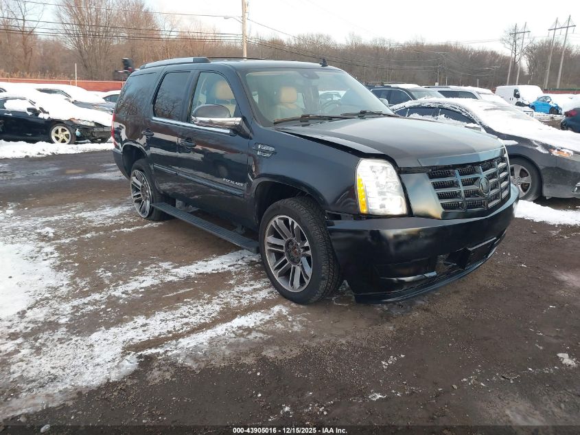 CADILLAC ESCALADE PREMIUM