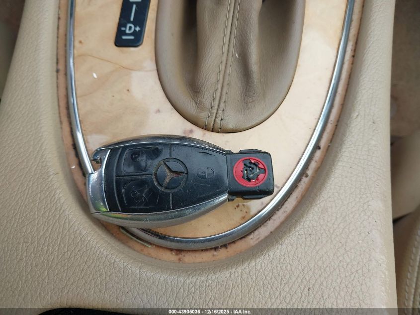 2008 Mercedes-Benz E 350 VIN: WDBUF56X48B304500 Lot: 43905036