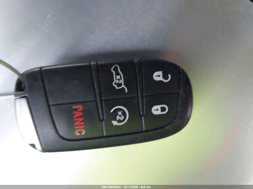 2019 Jeep Grand Cherokee Limited 4X4 VIN: 1C4RJFBG0KC654502 Lot: 43905224