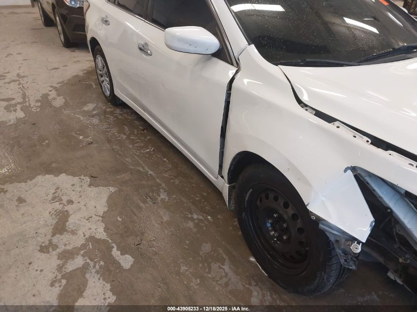 2015 Nissan Altima 2.5 S VIN: 1N4AL3AP5FN913931 Lot: 43905233