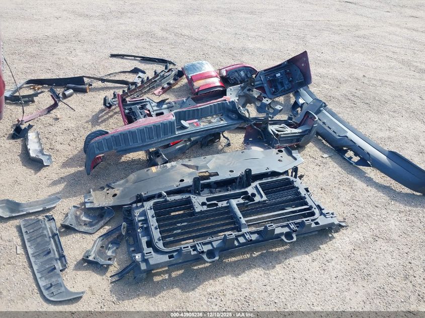 2018 Chevrolet Silverado 1500 2Lt VIN: 3GCUKREC3JG258254 Lot: 43905236