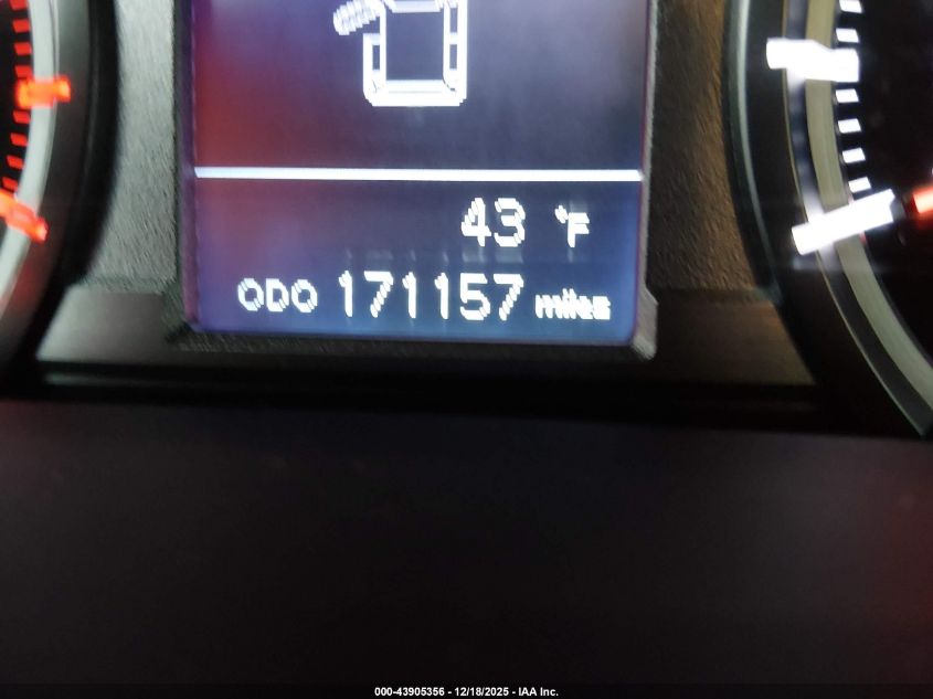 2018 Toyota 4Runner Limited VIN: JTEBU5JR7J5545751 Lot: 43905356