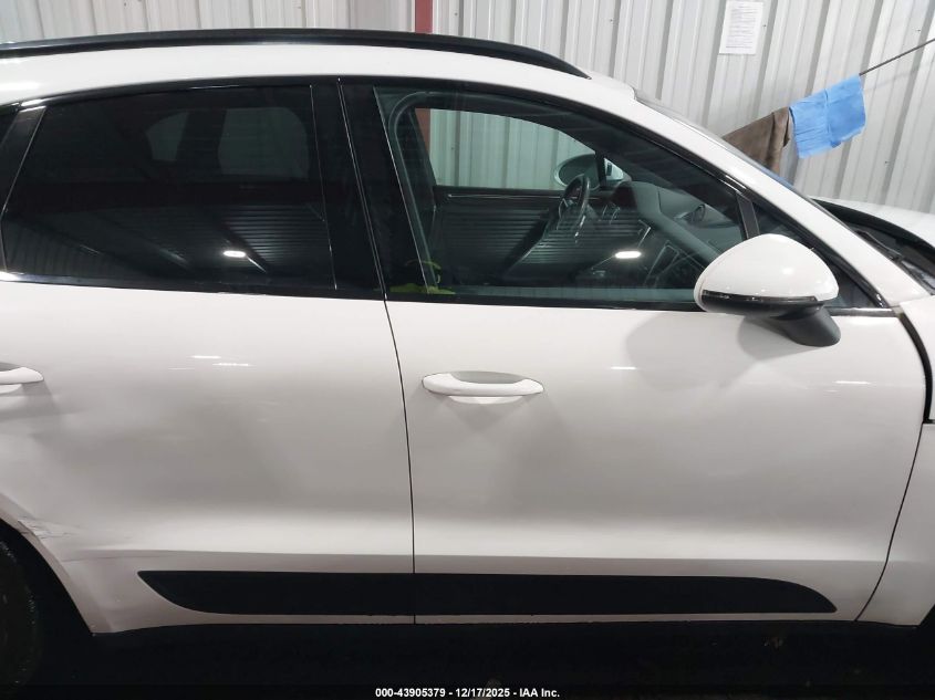2015 Porsche Macan S VIN: WP1AB2A57FLB62279 Lot: 43905379