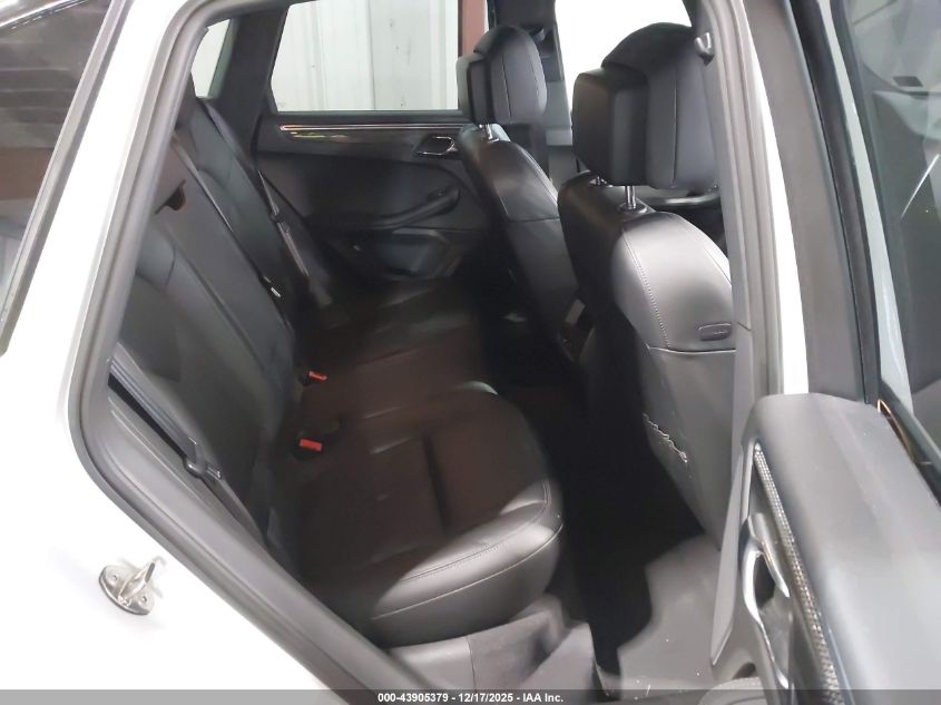 2015 Porsche Macan S VIN: WP1AB2A57FLB62279 Lot: 43905379