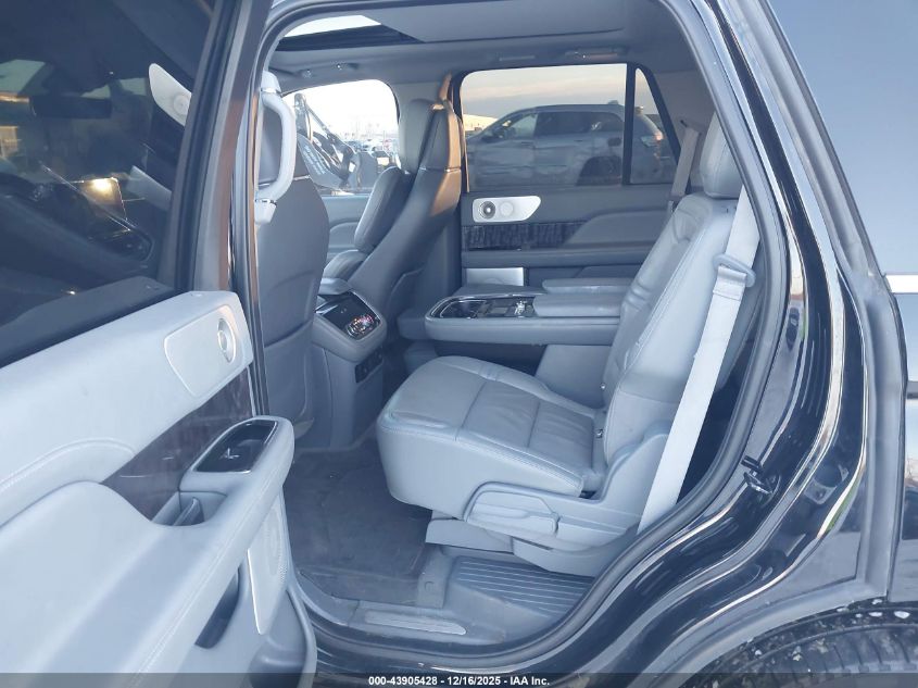 2020 Lincoln Navigator Reserve VIN: 5LMJJ2LT9LEL08352 Lot: 43905428