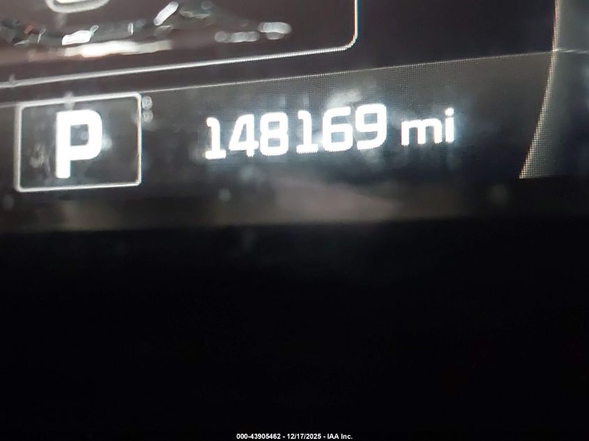 2017 Kia Sorento 3.3L Sxl VIN: 5XYPKDA55HG189700 Lot: 43905462