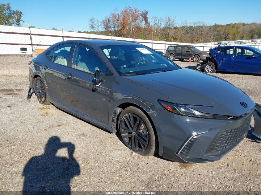TOYOTA CAMRY SE