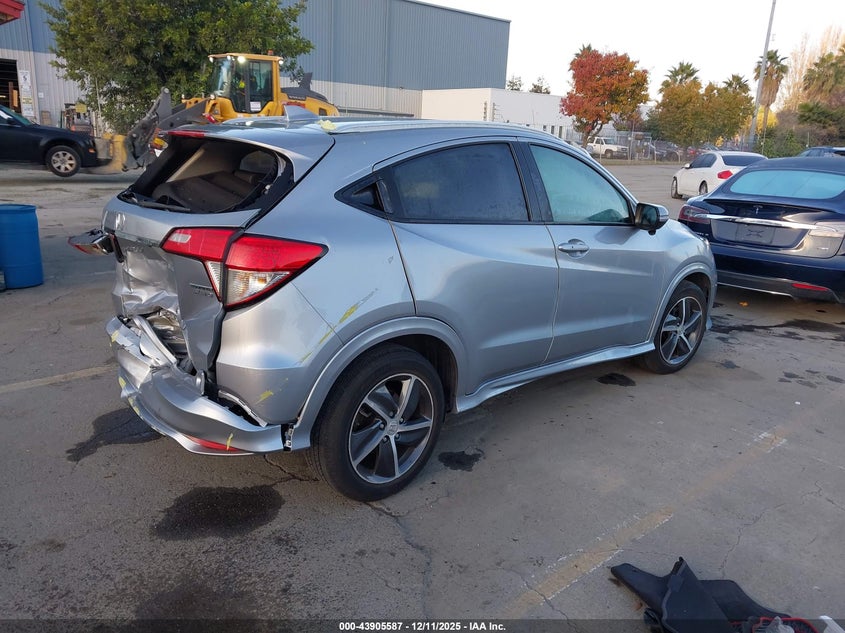 VIN 3CZRU6H9XLM708222 2020 HONDA HR-V AWD TOURING