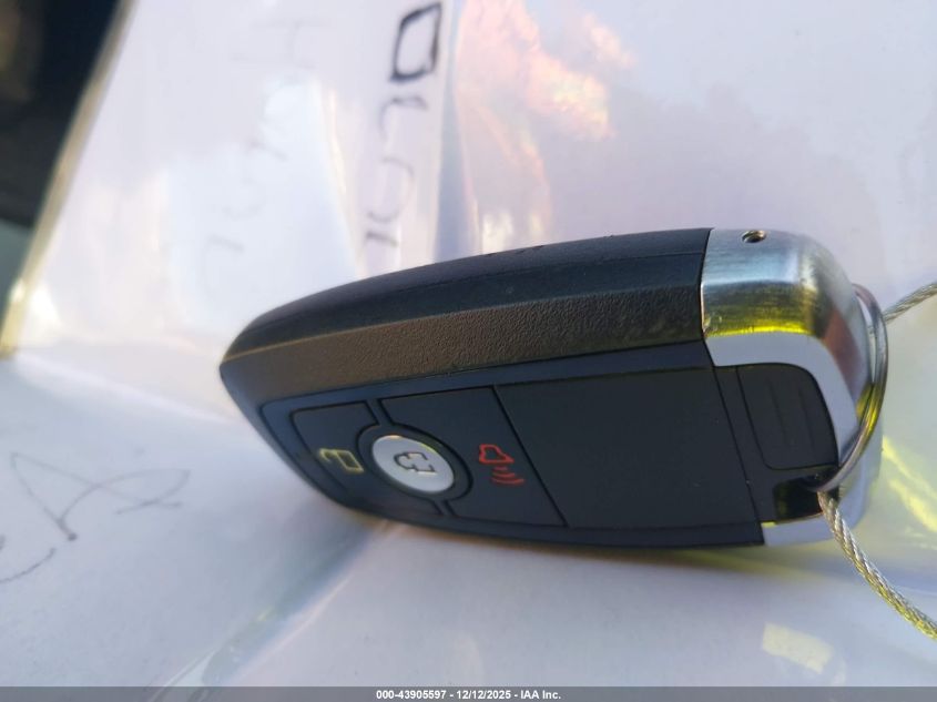 2021 Ford Edge Sel VIN: 2FMPK4J90MBA26739 Lot: 43905597