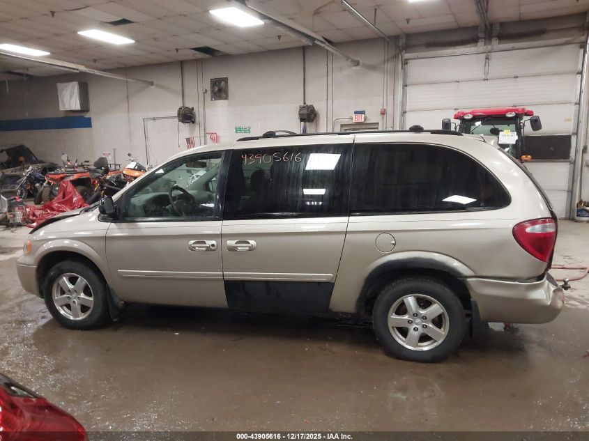 2007 Dodge Grand Caravan Sxt VIN: 2D4GP44L17R261033 Lot: 43905616