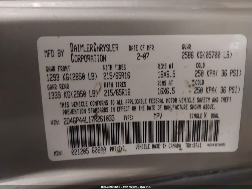2007 Dodge Grand Caravan Sxt VIN: 2D4GP44L17R261033 Lot: 43905616