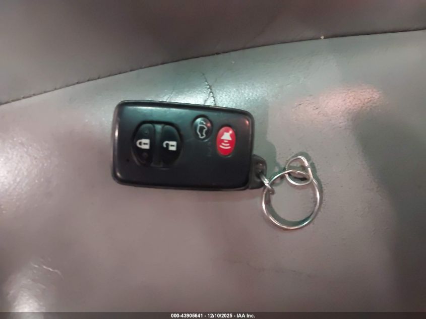 2010 Toyota Highlander Limited V6 VIN: 5TDDK3EH1AS040114 Lot: 43905641