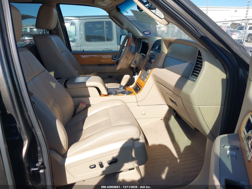 2008 Lincoln Navigator