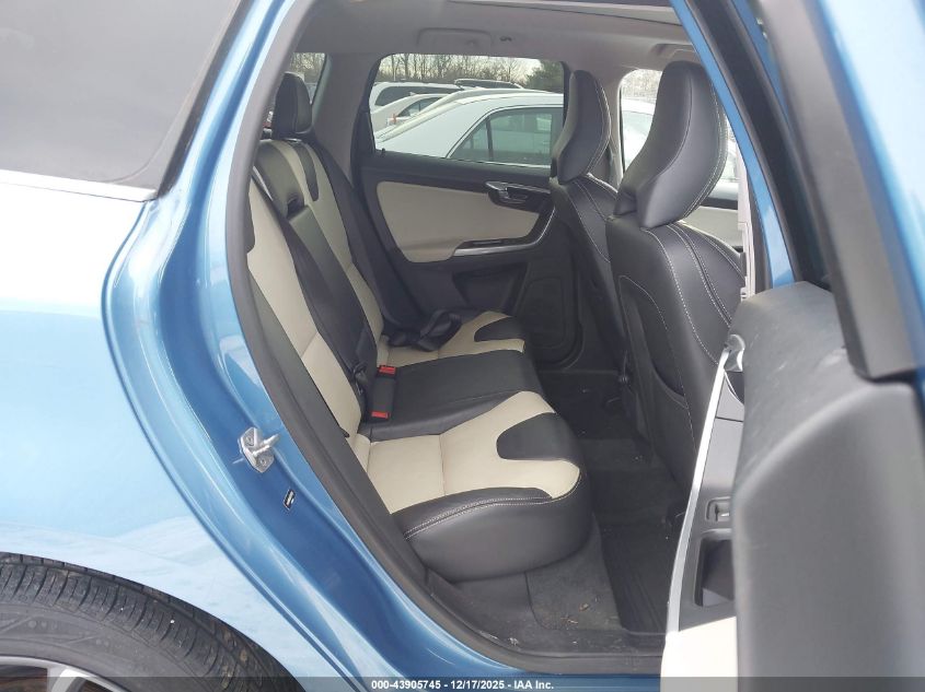 2017 Volvo Xc60 T6 Dynamic VIN: YV449MRR0H2076329 Lot: 43905745