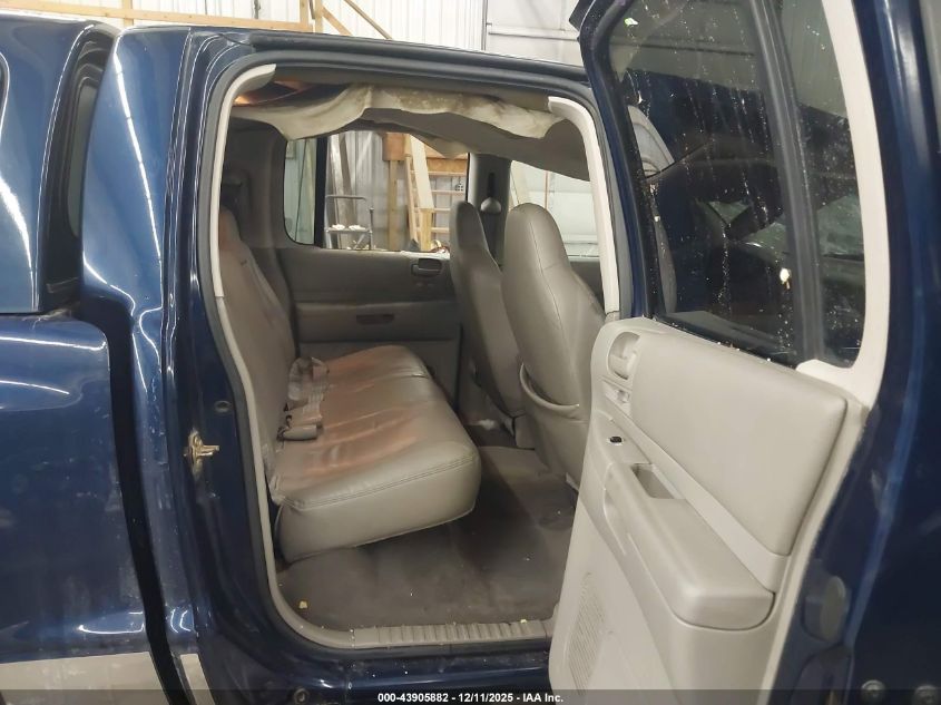 2003 Dodge Dakota Slt VIN: 1D7HG48N93S334984 Lot: 43905882