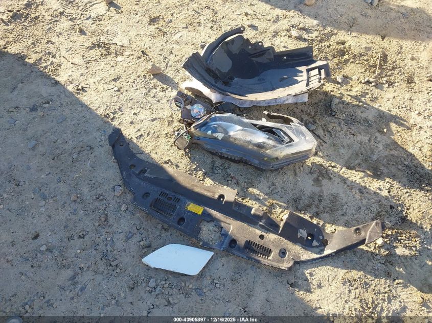 2017 Nissan Rogue Sl VIN: 5N1AT2MT4HC798617 Lot: 43905897