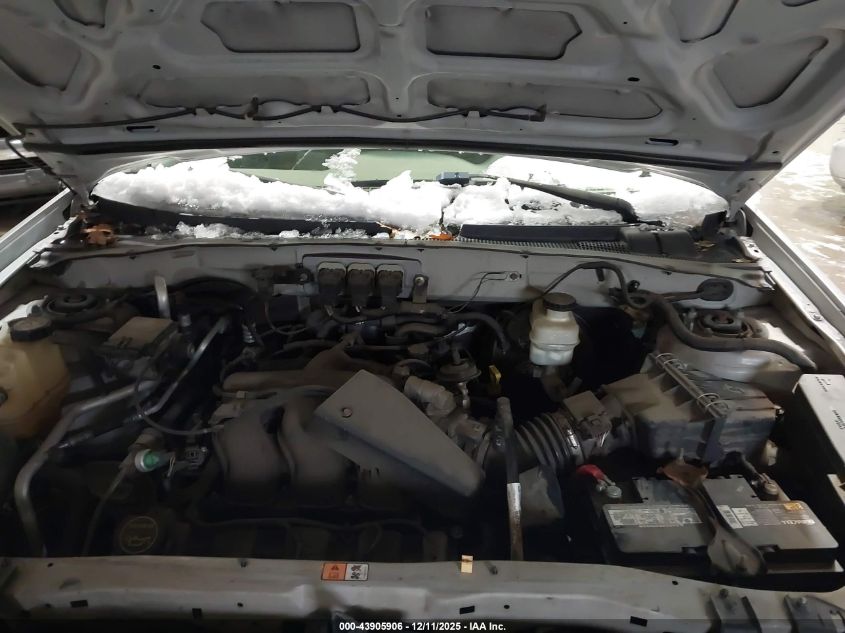 2005 Ford Escape Xlt VIN: 1FMYU931X5KD92055 Lot: 43905906