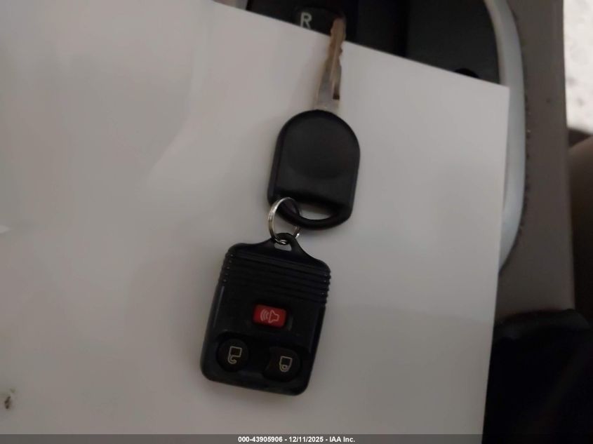 2005 Ford Escape Xlt VIN: 1FMYU931X5KD92055 Lot: 43905906