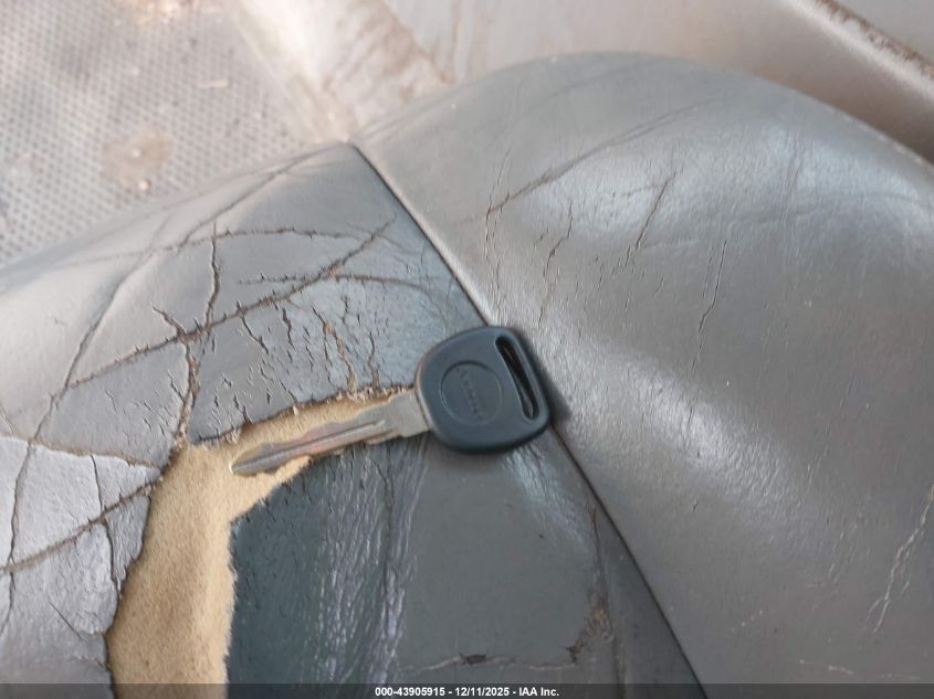 2004 Chevrolet Suburban 1500 Ls VIN: 1GNEC16Z74J234216 Lot: 43905915