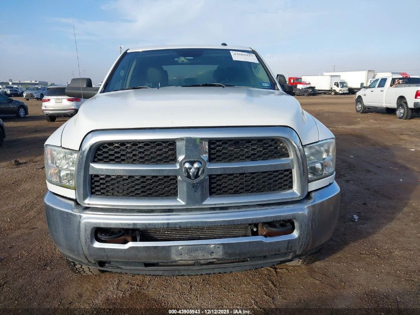2018 Ram 2500 Tradesman 4X4 8' Box VIN: 3C6UR5HL7JG341712 Lot: 43905943