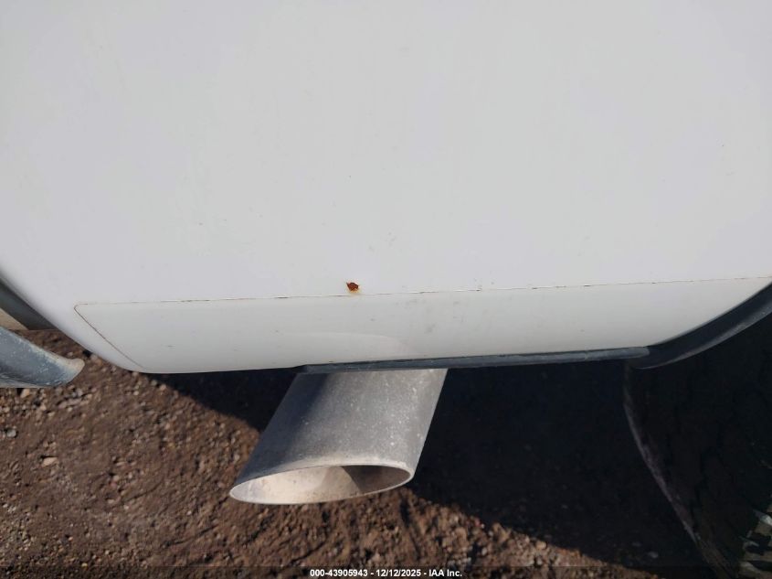 2018 Ram 2500 Tradesman 4X4 8' Box VIN: 3C6UR5HL7JG341712 Lot: 43905943