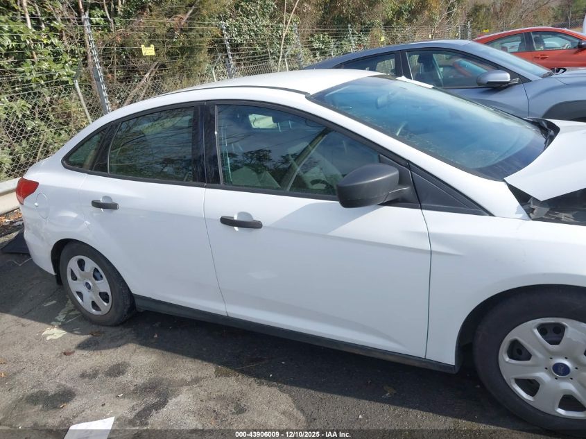 2016 Ford Focus S VIN: 1FADP3E24GL384517 Lot: 43906009