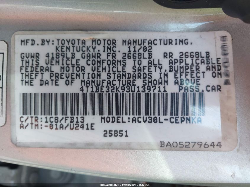 2003 Toyota Camry Le VIN: 4T1BE32K93U139711 Lot: 43906076