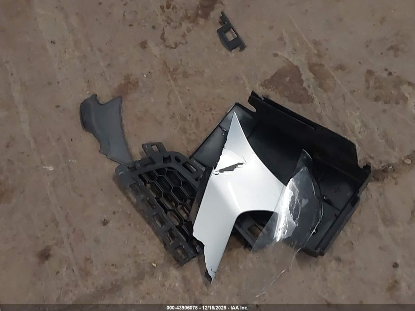 2013 Chevrolet Malibu 2Lt VIN: 1G11E5SA8DU130849 Lot: 43906078