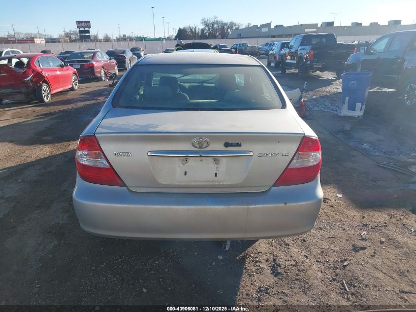 2002 Toyota Camry Le VIN: 4T1BE32K52U100273 Lot: 43906081