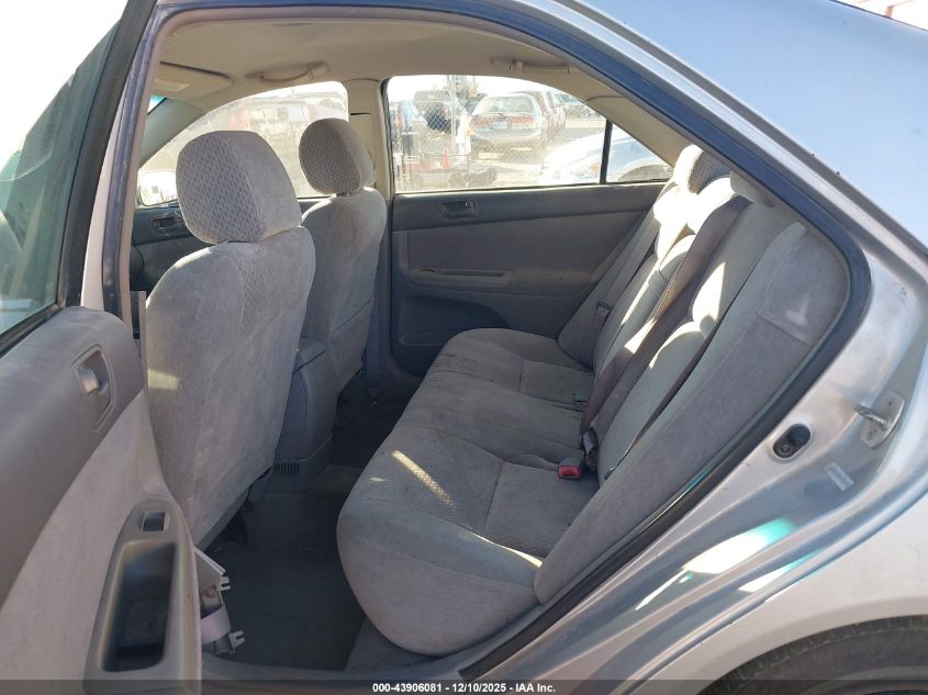 2002 Toyota Camry Le VIN: 4T1BE32K52U100273 Lot: 43906081