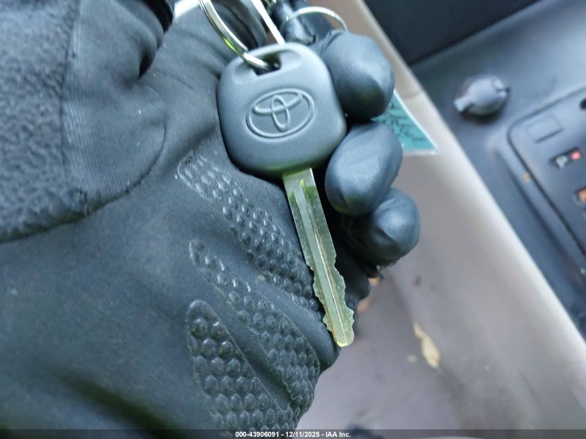 2006 Toyota Corolla Ce VIN: 1NXBR32E46Z575532 Lot: 43906091