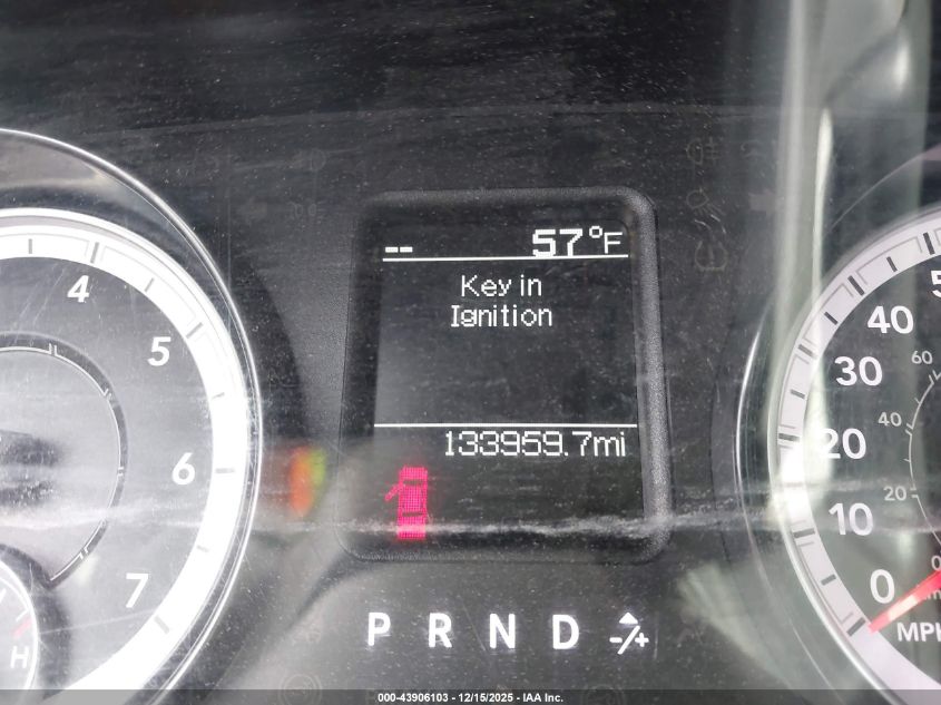 2022 Ram 1500 Classic Tradesman 4X4 5'7 Box VIN: 3C6RR7KG1NG375759 Lot: 43906103