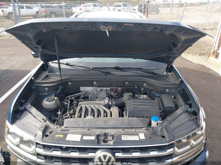 2018 Volkswagen Atlas 3.6L V6 Sel VIN: 1V2ER2CA8JC549455 Lot: 43906114