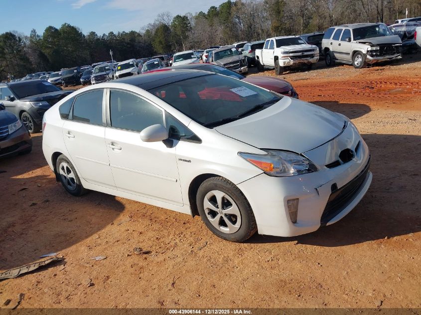TOYOTA PRIUS FOUR