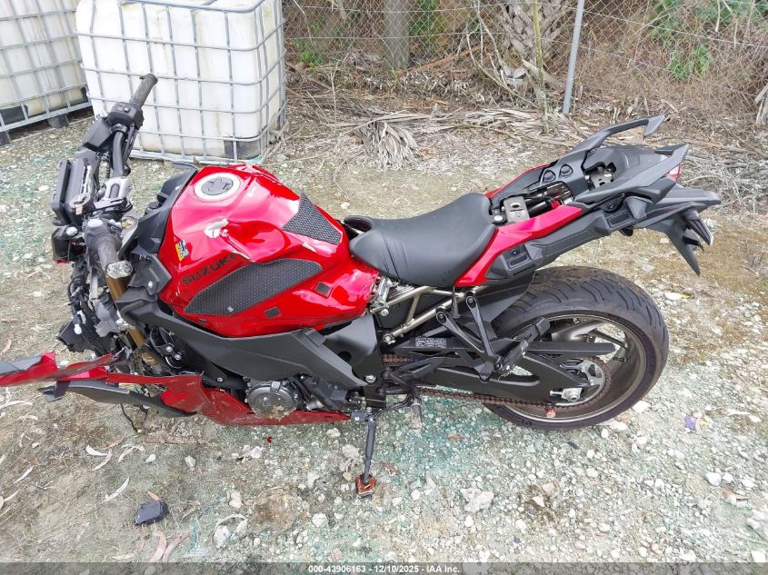 2024 Suzuki Gsx1000 Gt/Gt+ VIN: JS1EK12B9R7100326 Lot: 43906163