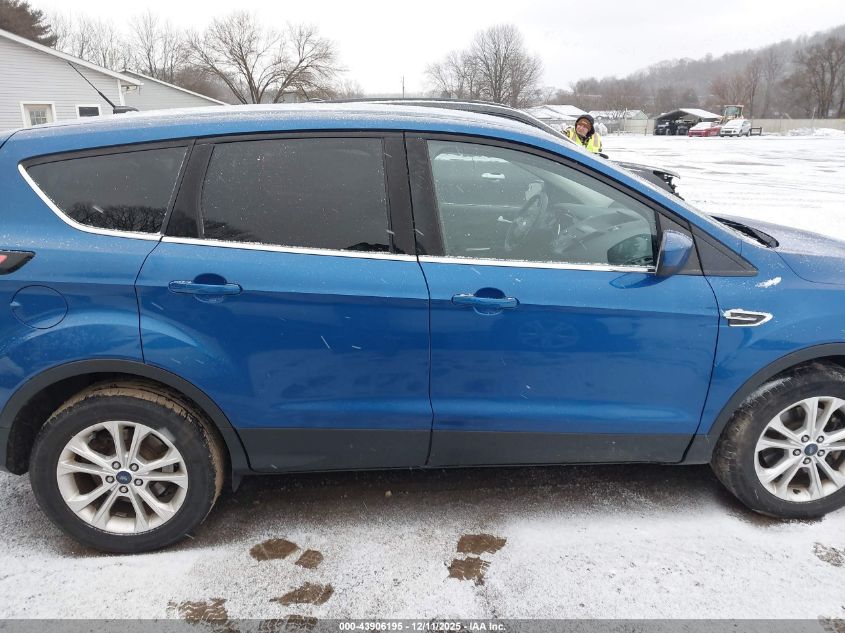 2017 Ford Escape Se VIN: 1FMCU9GD8HUD06927 Lot: 43906195