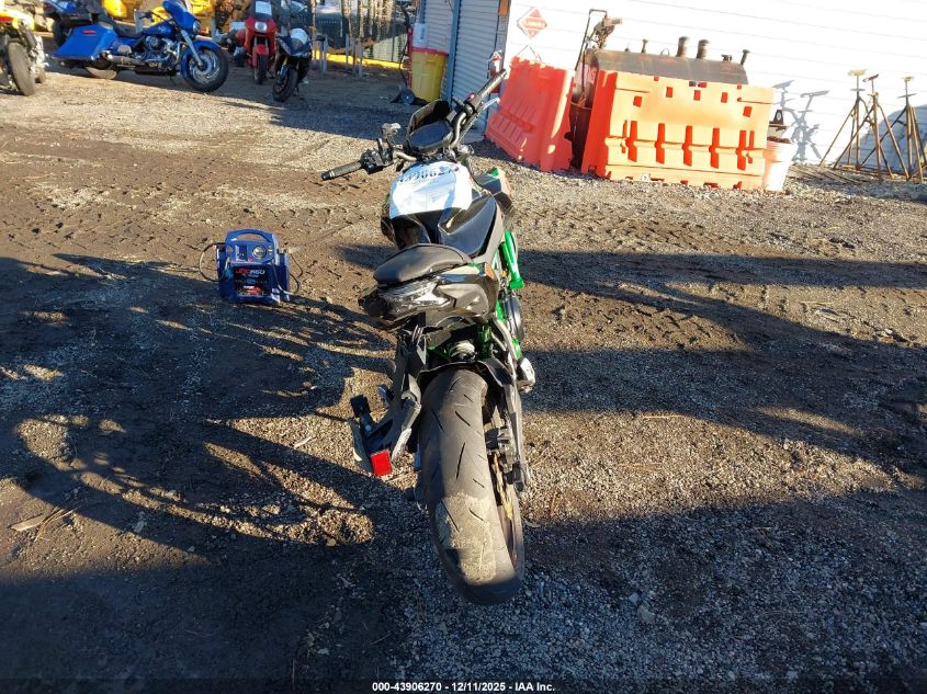 2025 Kawaski Er 650 Np VIN: LM5EREN18SDAF9327 Lot: 43906270