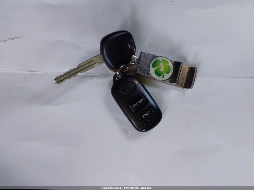 2006 Toyota Corolla S VIN: 2T1BR32E16C651807 Lot: 43906274