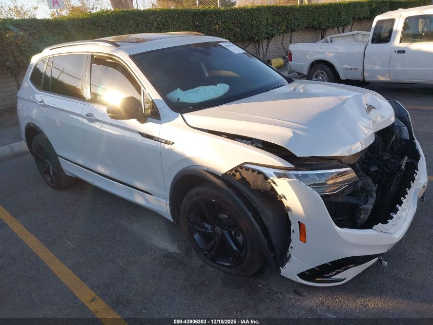 VOLKSWAGEN TIGUAN 2.0T SE R-LINE BLACK