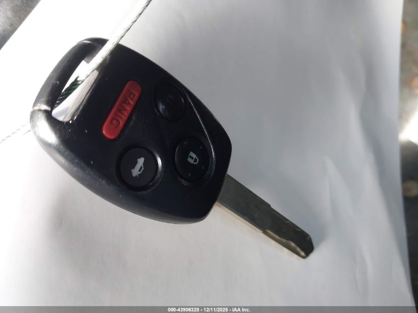 2003 Honda Accord 2.4 Lx VIN: 1HGCM56353A021913 Lot: 43906328