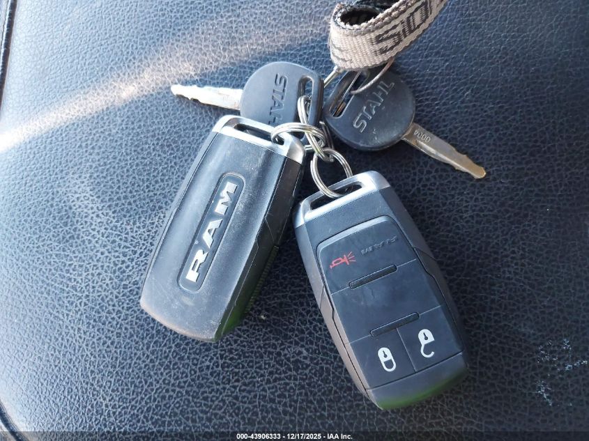 2022 Ram 2500 Tradesman 4X4 8' Box VIN: 3C6UR5HJ5NG366144 Lot: 43906333