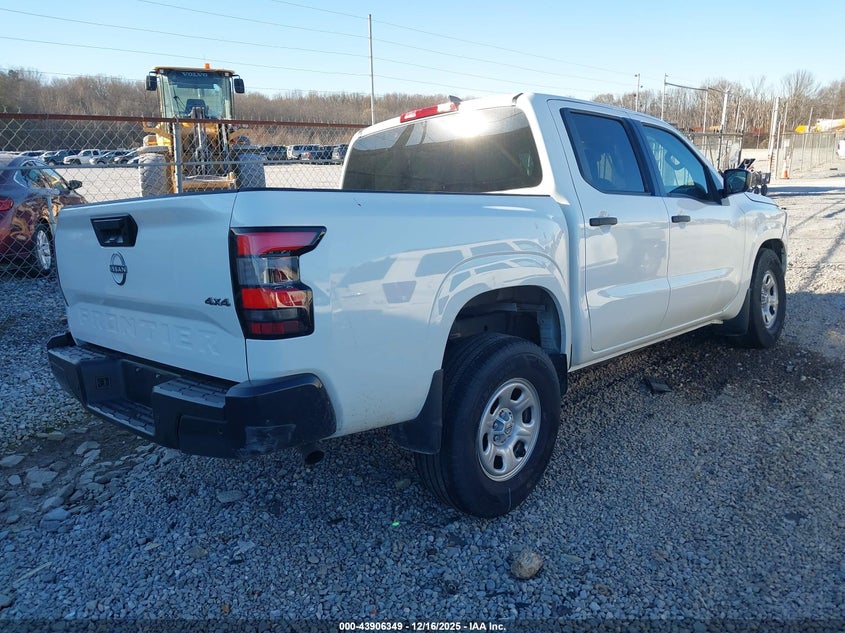 2024 Nissan Frontier S 4X4
