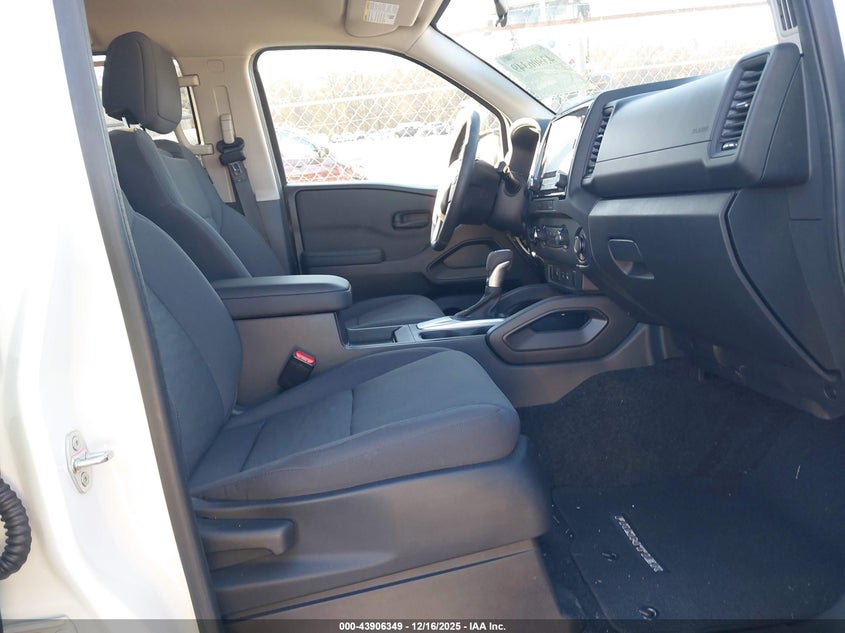 2024 Nissan Frontier S 4X4