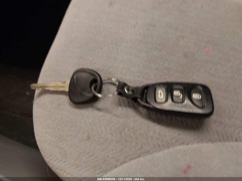 2009 Kia Optima Lx VIN: KNAGE228295322831 Lot: 43906390