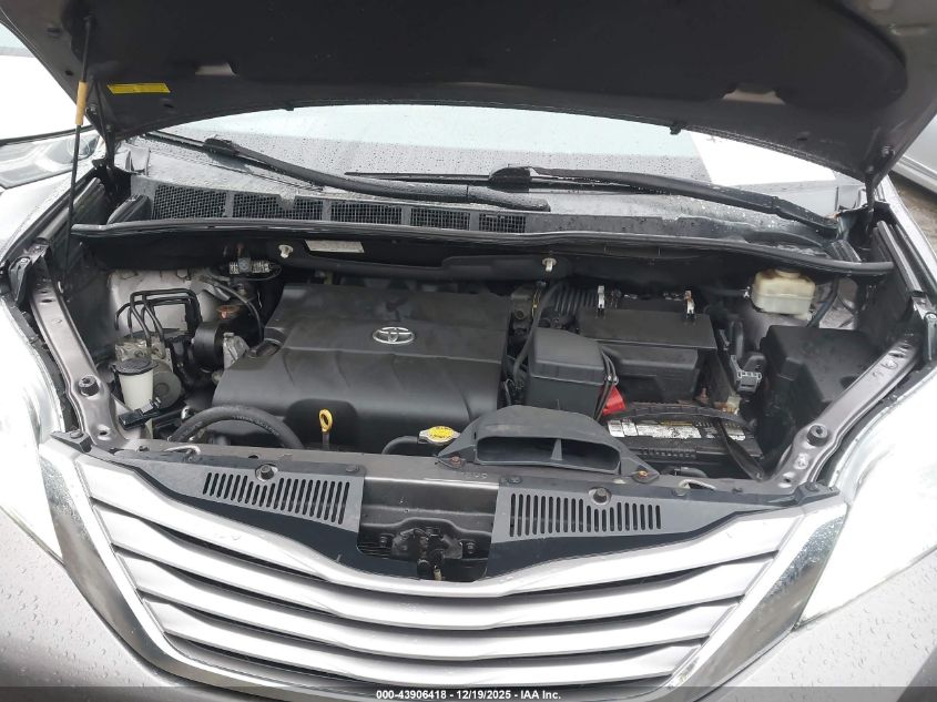 2015 Toyota Sienna Xle 8 Passenger VIN: 5TDYK3DC5FS633957 Lot: 43906418