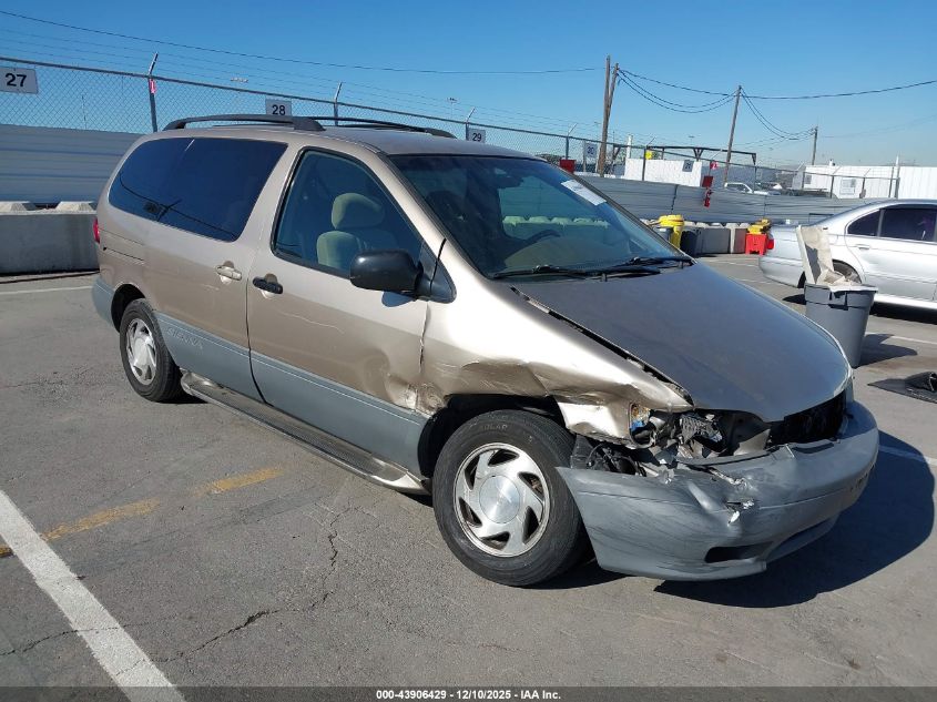 2002 Toyota Sienna Le