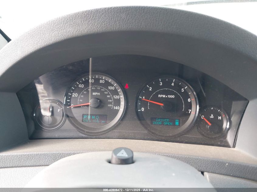 2005 Jeep Grand Cherokee Laredo VIN: 1J4HR48N25C699406 Lot: 43906472